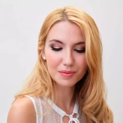 peluquera y maquilladora para novias a domicilio madrid